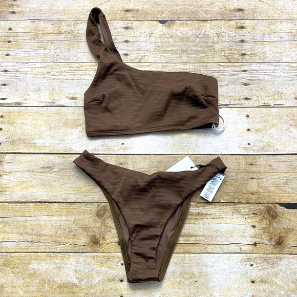 Vitamin A Other - NWT Vitamin A one shoulder bikini